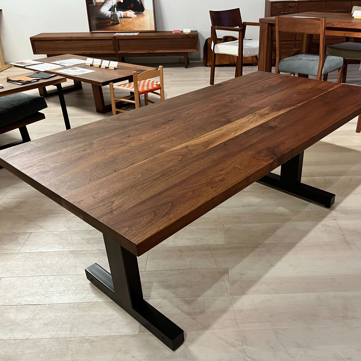 LDテーブル　フレックス140　ウォールナット展示アウトレットセール品　広松木工