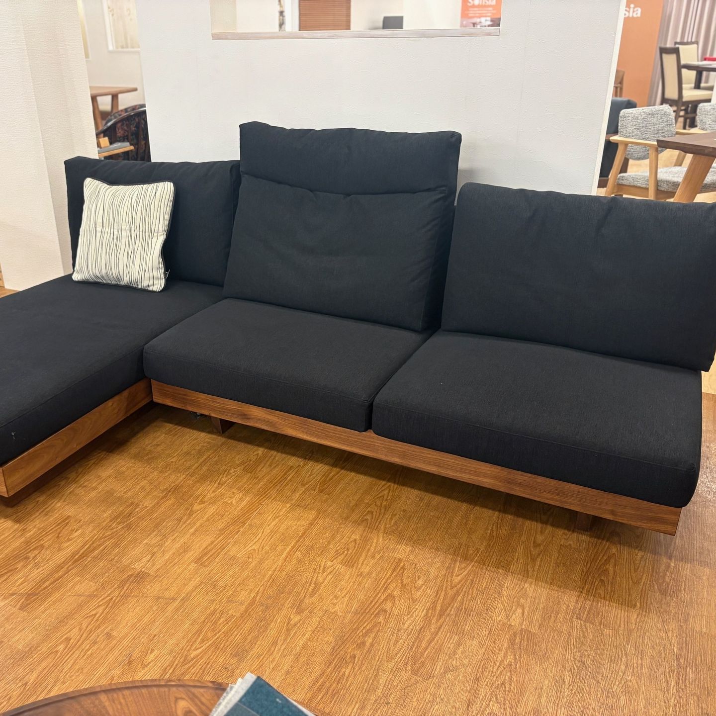 カウチソファ　リアム　ユーカス　アウトレットセール品