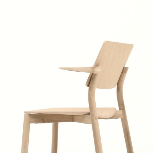 カリモクニュースタンダード　埼玉 パノラマアームチェア